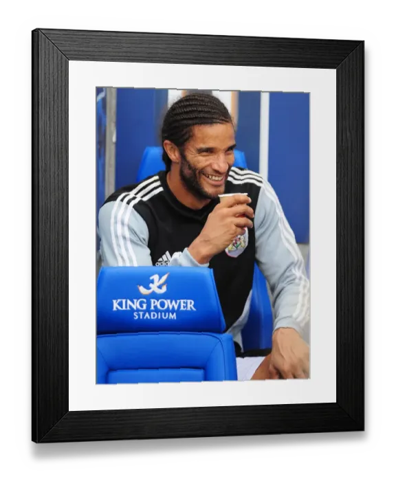 Framed Print : David James Dropped: Leicester City vs. Bristol City, Championship 2011 Framed Print : David James Dropped: Leicester City vs. Bristol City, Championship 2011
