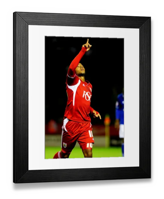 Framed Print : Nicky Maynard's Brace: Championship Match - Leicester City vs. Bristol City (06 / 08 / 2011) Framed Print : Nicky Maynard's Brace: Championship Match - Leicester City vs. Bristol City (06 / 08 / 2011)