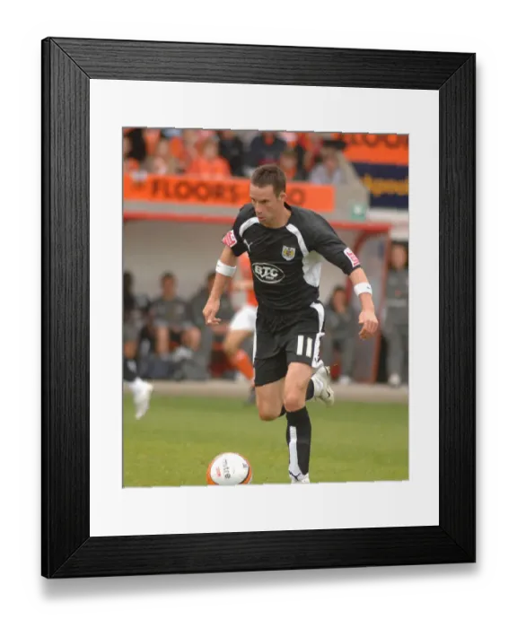 Framed Print : Michael McIndoe in Action Against Blackpool for Bristol City Framed Print : Michael McIndoe in Action Against Blackpool for Bristol City