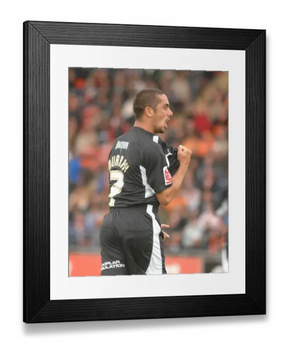 Framed Print : Scott Murray in Action: Blackpool vs. Bristol City
