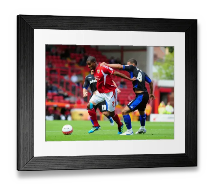 Framed Print : Intense Rivalry: Marvin Elliott vs. Hayden Mullins - Championship Showdown (2008) - Bristol City vs. Portsmouth