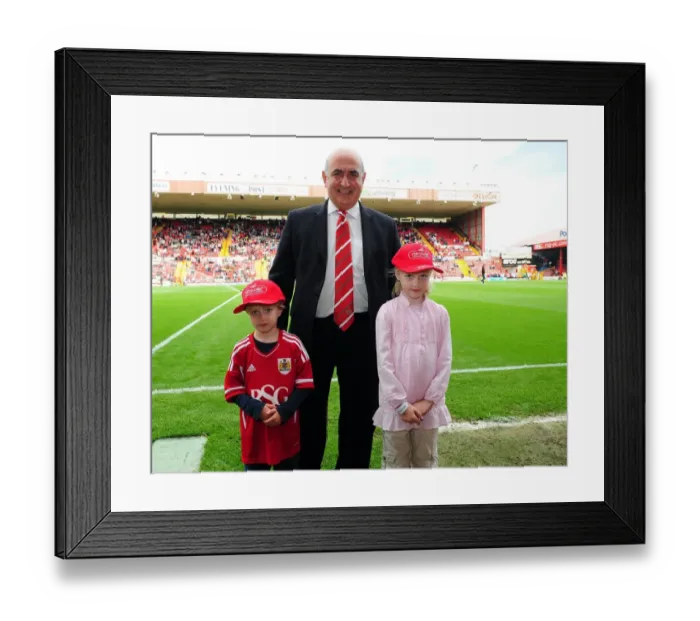 Framed Print : Bristol City vs Portsmouth: A Football Rivalry - Season 11-12