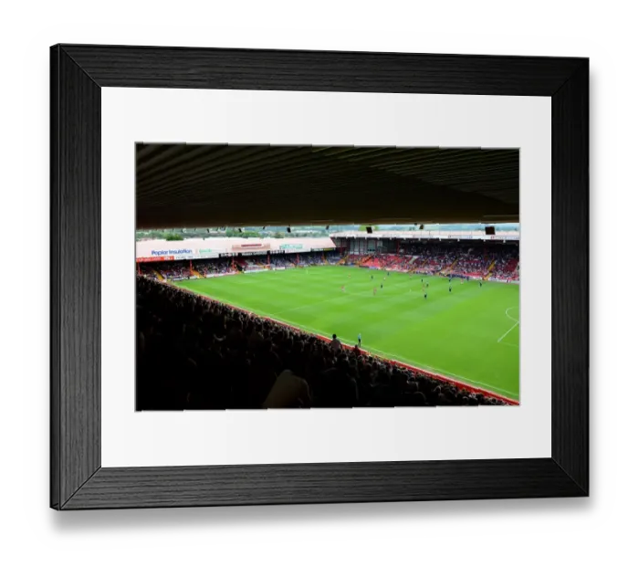 Framed Print : Bristol City vs Portsmouth: A Football Showdown - Season 11-12