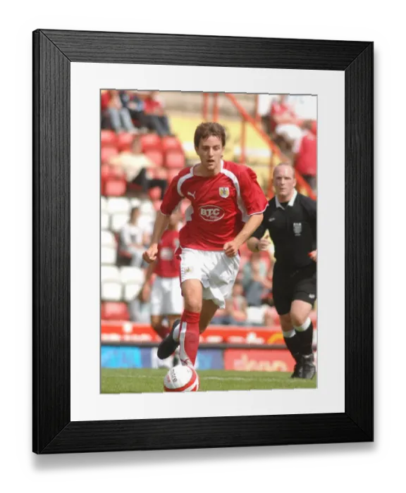 Framed Print : Cole Skuse
