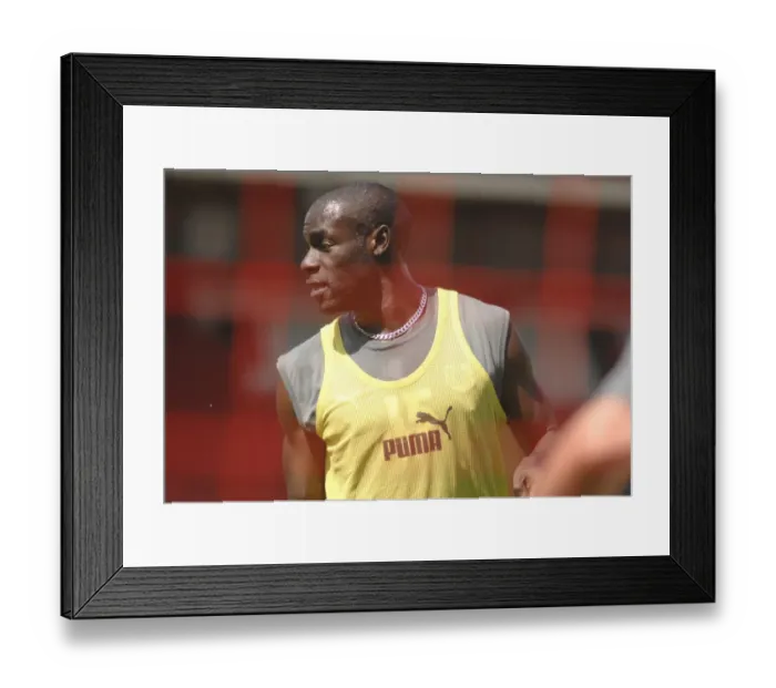Framed Print : Enoch Showunmi Framed Print : Enoch Showunmi