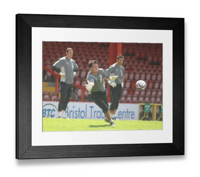 Framed Print : Stephen Henderson Framed Print : Stephen Henderson