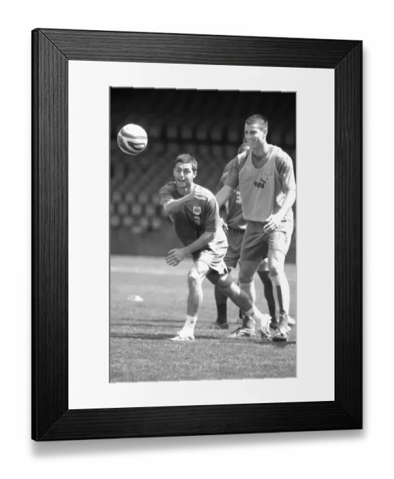 Framed Print : Jamie McAllister Tamas Vasko