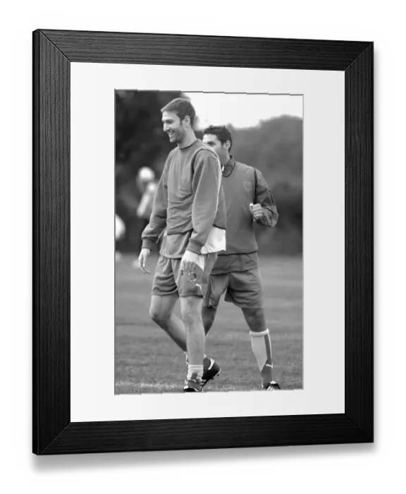 Framed Print : Bristol City FC: McCombe and Orr in Deep Focus during 07-08 Training
