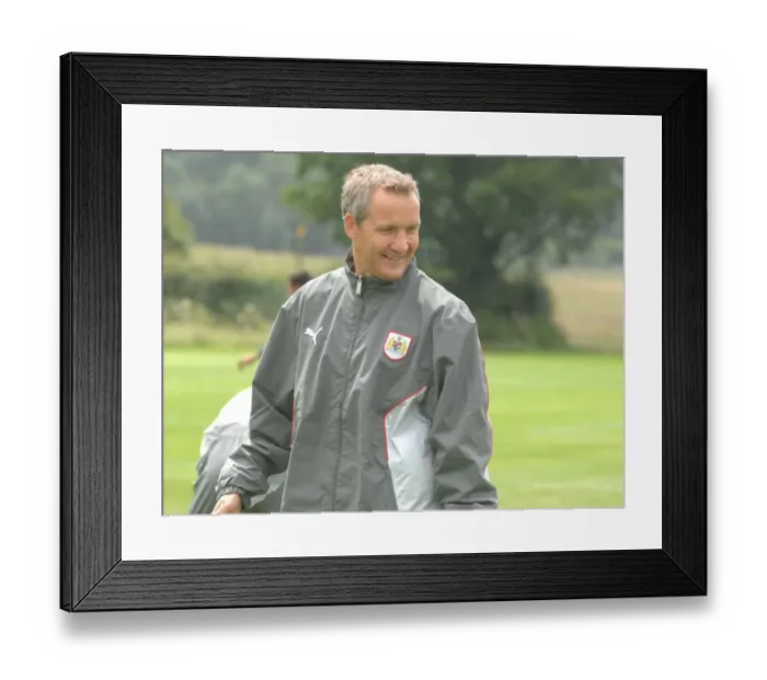Framed Print : Keith Millen Training with Bristol City FC (07-08) Framed Print : Keith Millen Training with Bristol City FC (07-08)