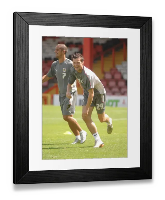 Framed Print : Bristol City FC: Ivan Sproule and Scott Murray in Training (07-08)