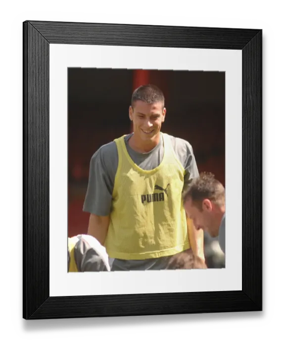 Framed Print : Bristol City FC: Training with Tamas Vasko (07-08) Framed Print : Bristol City FC: Training with Tamas Vasko (07-08)