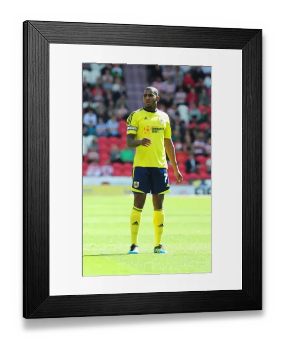 Framed Print : Marvin Elliott in League Cup Action: Doncaster Rovers vs. Bristol City (August 27, 2011) Framed Print : Marvin Elliott in League Cup Action: Doncaster Rovers vs. Bristol City (August 27, 2011)