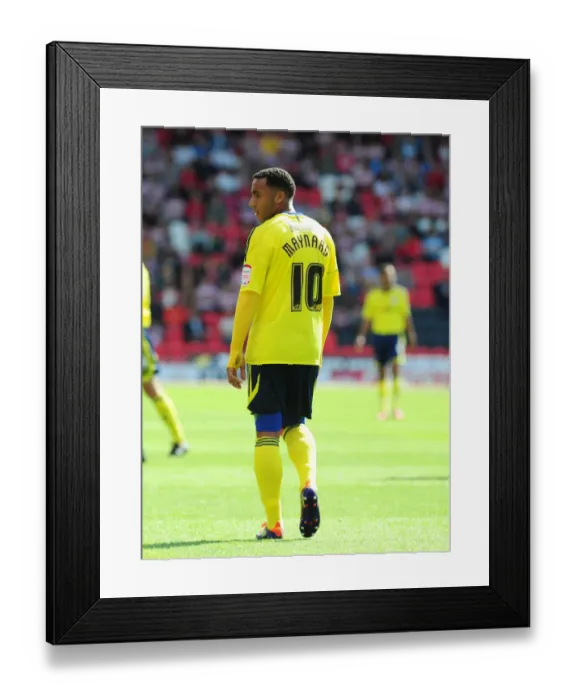 Framed Print : Nicky Maynard of Bristol City in Action against Doncaster Rovers in League Cup Match, 2011 Framed Print : Nicky Maynard of Bristol City in Action against Doncaster Rovers in League Cup Match, 2011