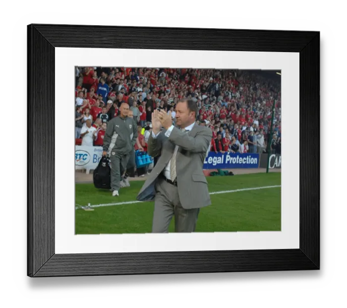 Framed Print : Gary Johnson vs. Manchester City: A Brave Battle at Bristol City
