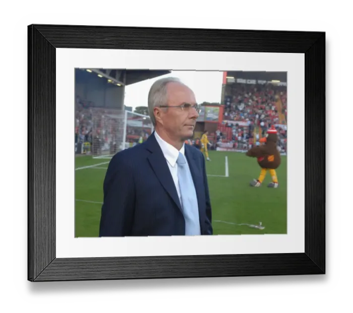 Framed Print : Sven-Goran Eriksson's Return: A Coach Clash - Bristol City vs Manchester City