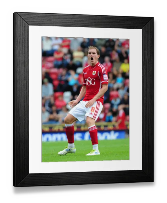 Framed Print : Neil Kilkenny in Action: Bristol City vs Brighton, Championship Match at Ashton Gate Stadium (September 10, 2011)