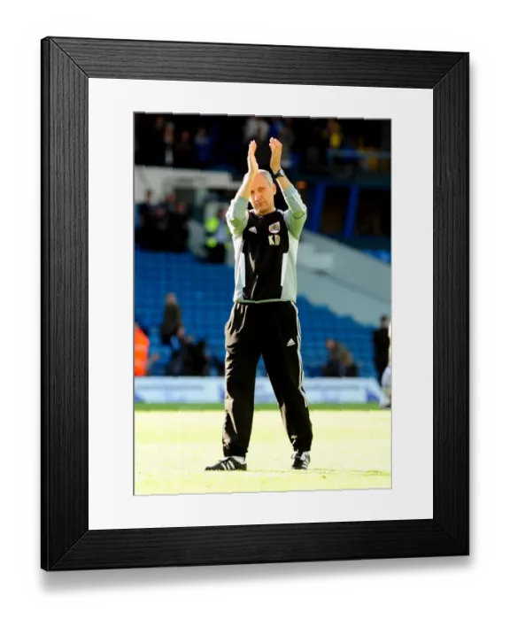 Framed Print : Keith Millen Leads Bristol City in League Cup Clash at Elland Road against Leeds United - 16 / 09 / 2011 Framed Print : Keith Millen Leads Bristol City in League Cup Clash at Elland Road against Leeds United - 16 / 09 / 2011