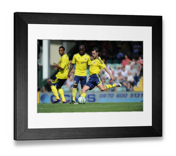 Framed Print : Bristol City vs Yeovil: The Intense Rivalry - Season 11-12 Framed Print : Bristol City vs Yeovil: The Intense Rivalry - Season 11-12