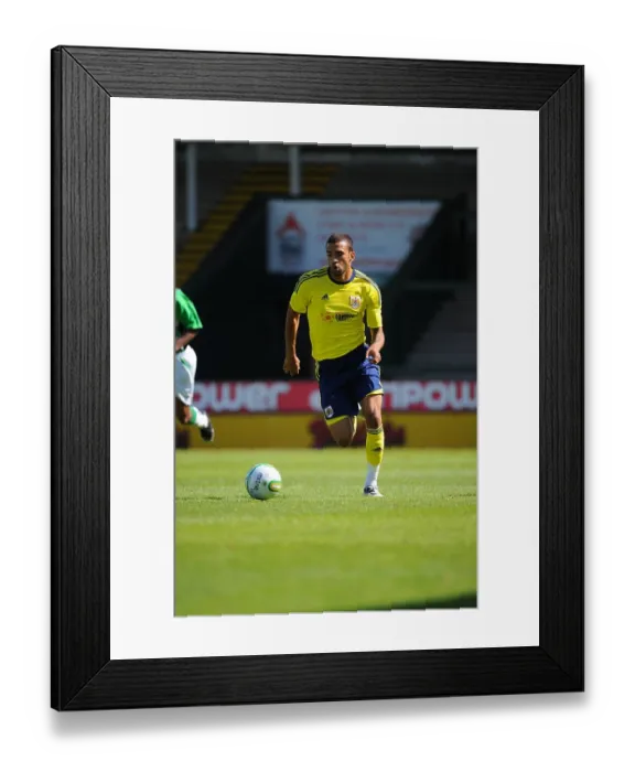 Framed Print : Bristol City vs. Yeovil: The Intense Rivalry - Season 11-12