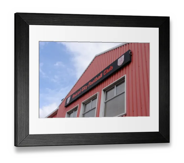 Framed Print : Bristol City FC First Team Open Day: Season 11-12 Framed Print : Bristol City FC First Team Open Day: Season 11-12