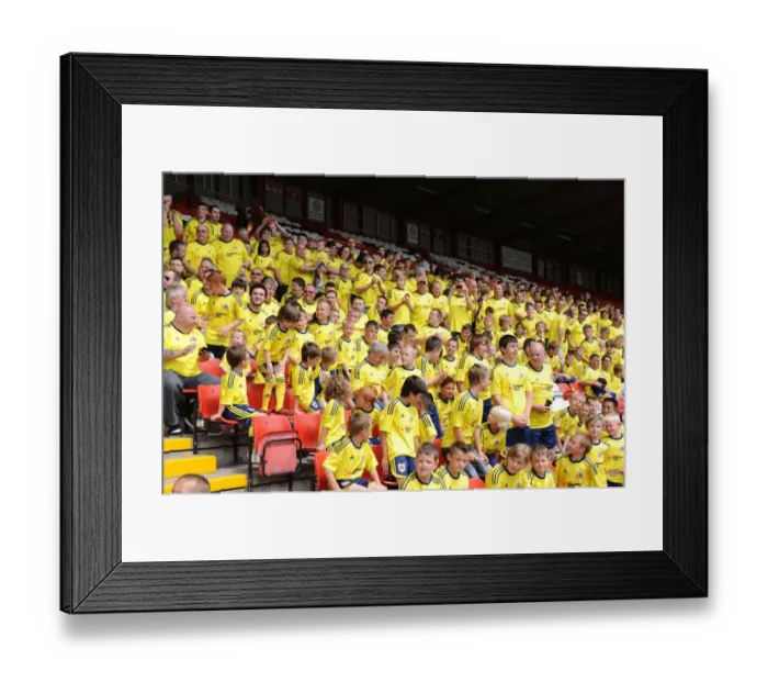 Framed Print : Bristol City FC First Team Open Day 2011-12: A Season 11-12 Behind-the-Scenes Look