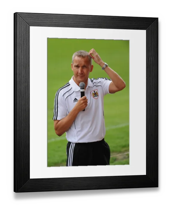 Framed Print : Behind-the-Scenes: 2011-12 Bristol City First Team Open Day Framed Print : Behind-the-Scenes: 2011-12 Bristol City First Team Open Day