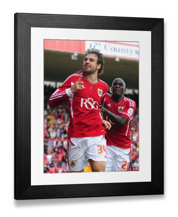 Framed Print : Brett Pitman's Equalizer: Bristol City vs. Hull City in Championship Action, September 24, 2011 Framed Print : Brett Pitman's Equalizer: Bristol City vs. Hull City in Championship Action, September 24, 2011