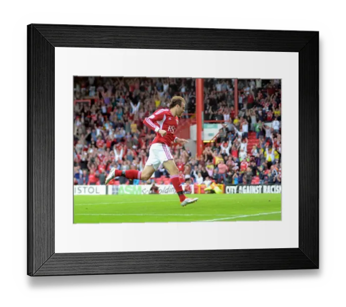 Framed Print : Brett Pitman's Dramatic Last-Minute Equalizer: Bristol City vs. Hull City (Championship, 2011) Framed Print : Brett Pitman's Dramatic Last-Minute Equalizer: Bristol City vs. Hull City (Championship, 2011)
