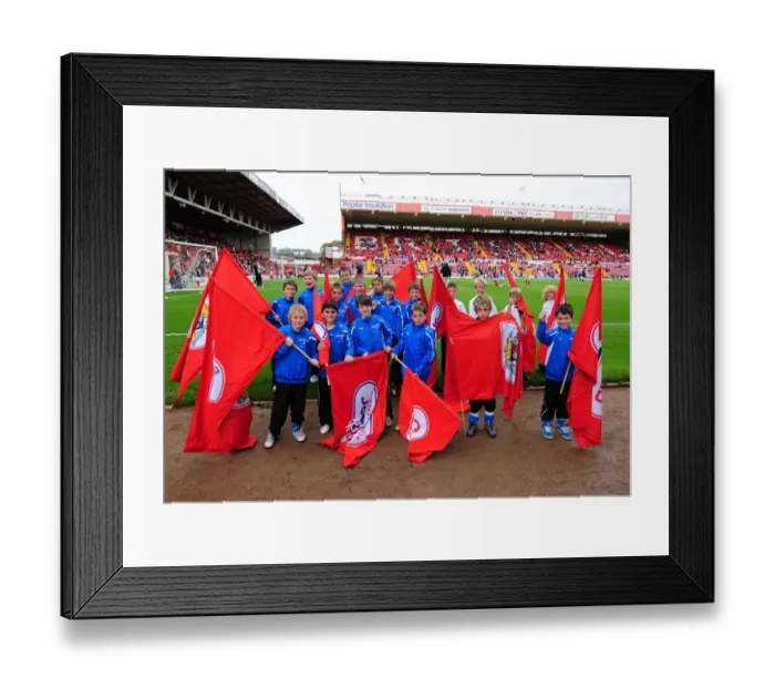 Framed Print : Bristol City vs Hull City: A Football Rivalry - Season 11-12 Framed Print : Bristol City vs Hull City: A Football Rivalry - Season 11-12