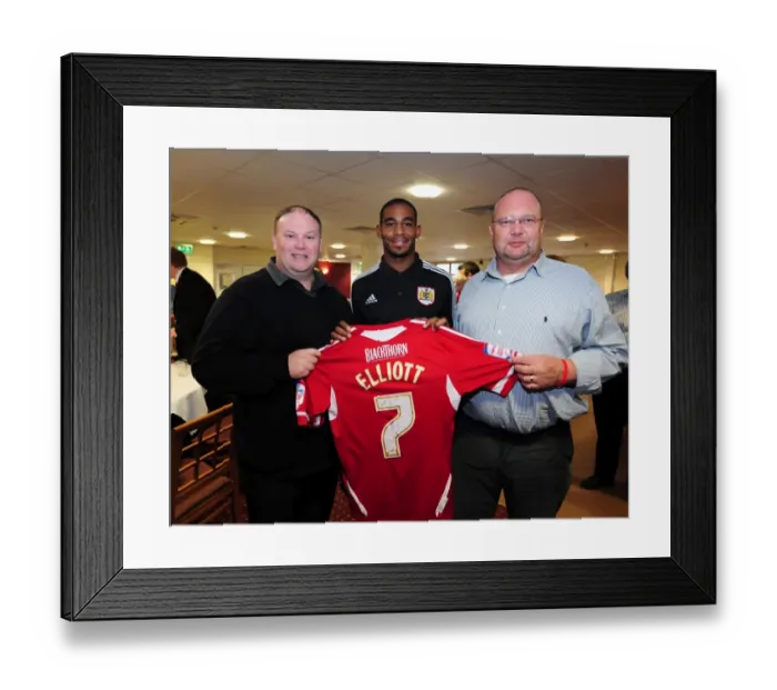 Framed Print : Bristol City vs Hull City: A Football Showdown - Season 11-12