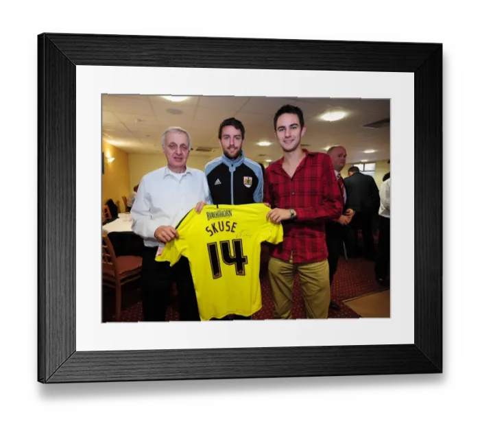 Framed Print : Bristol City vs Hull City: A Football Rivalry - Season 11-12