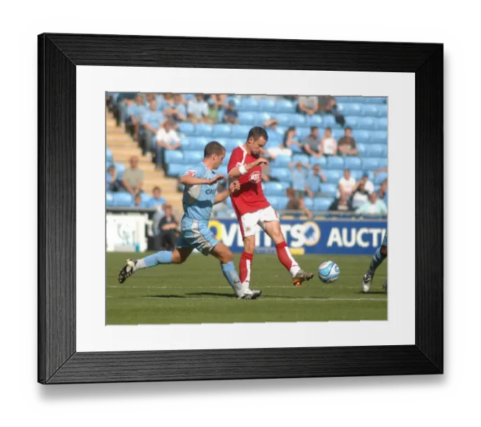 Framed Print : Football Rivalry: Michael McIndoe in Action - Coventry City vs. Bristol City