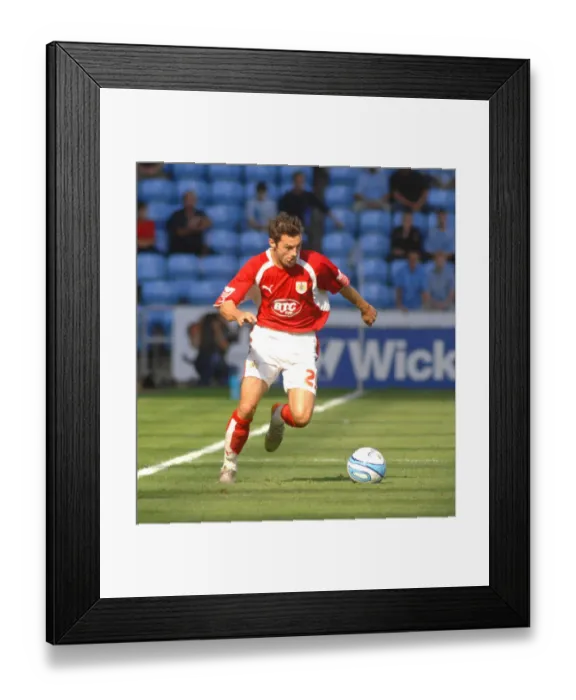 Framed Print : Football Rivalry: Ivan Sproule in Action - Coventry City vs. Bristol City Framed Print : Football Rivalry: Ivan Sproule in Action - Coventry City vs. Bristol City