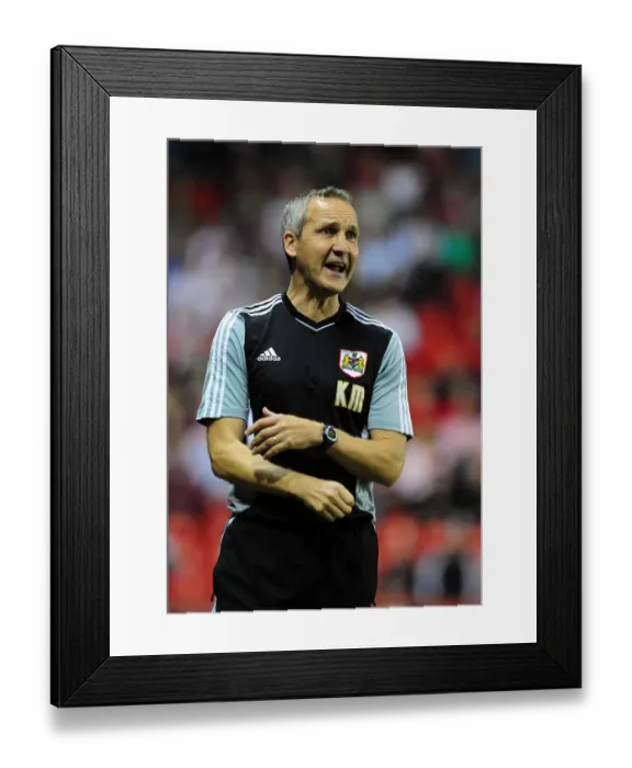 Framed Print : Keith Millen and Bristol City Face Reading in Championship Clash at Ashton Gate Stadium (Sept. 27, 2011) Framed Print : Keith Millen and Bristol City Face Reading in Championship Clash at Ashton Gate Stadium (Sept. 27, 2011)