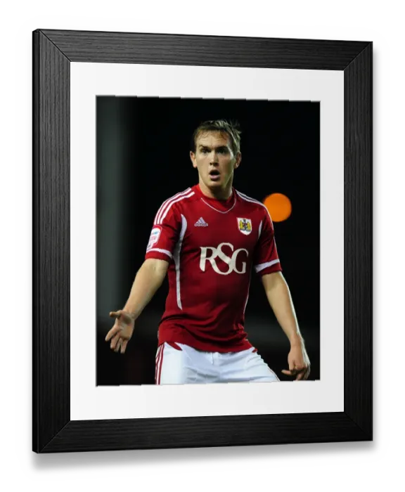 Framed Print : Bristol City vs. Reading, Neil Kilkenny - Championship Match at Ashton Gate Stadium (September 27, 2011) Framed Print : Bristol City vs. Reading, Neil Kilkenny - Championship Match at Ashton Gate Stadium (September 27, 2011)