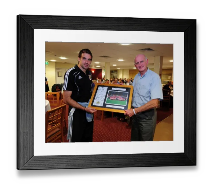 Framed Print : Bristol City vs Reading: Season 11-12 (Football Match) Framed Print : Bristol City vs Reading: Season 11-12 (Football Match)