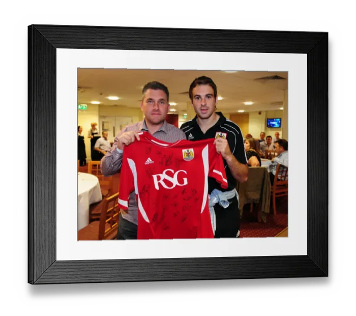 Framed Print : Bristol City vs Reading: Season 11-12 - The Football Showdown Framed Print : Bristol City vs Reading: Season 11-12 - The Football Showdown