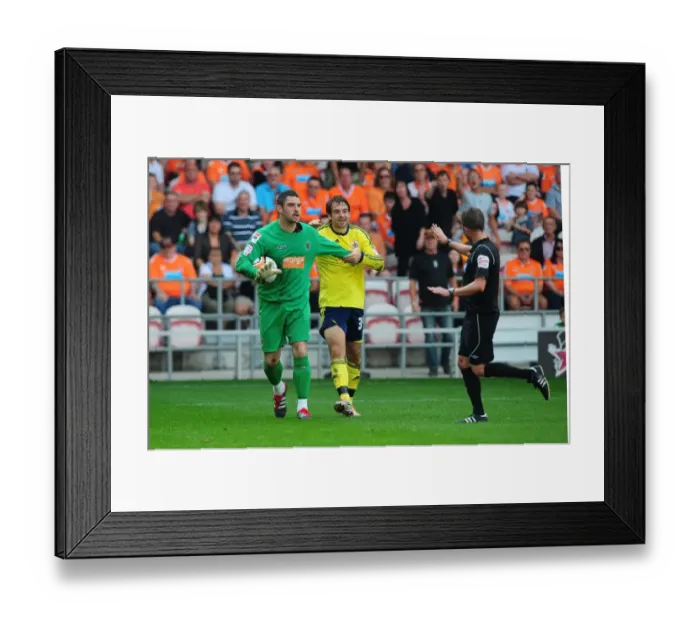 Framed Print : Brett Pitman's Slip: Gilks Saves the Day for Blackpool against Bristol City (League Cup, 01 / 10 / 2011) Framed Print : Brett Pitman's Slip: Gilks Saves the Day for Blackpool against Bristol City (League Cup, 01 / 10 / 2011)