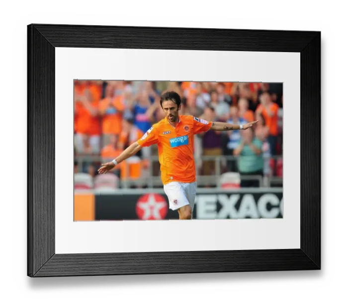 Framed Print : Blackpool's Bogdanovic Celebrates Shock League Cup Win Over Bristol City (1st October 2011) Framed Print : Blackpool's Bogdanovic Celebrates Shock League Cup Win Over Bristol City (1st October 2011)