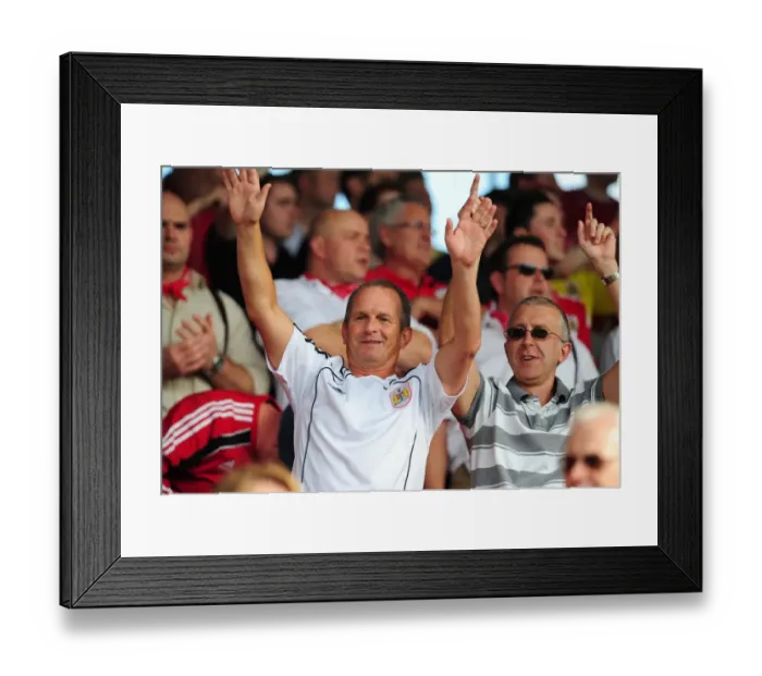 Framed Print : Bristol City First Team: Season 11-12: Blackpool v Bristol City Framed Print : Bristol City First Team: Season 11-12: Blackpool v Bristol City
