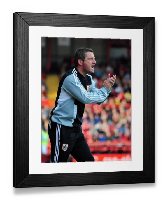 Framed Print : Bristol City FC: Tony Docherty at Ashton Gate Stadium - Championship Match vs Birmingham City (October 23, 2011)