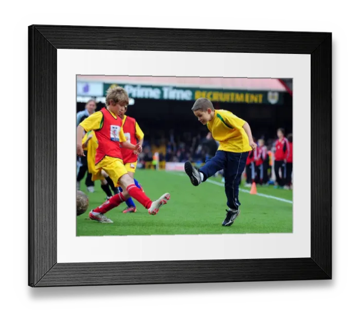 Framed Print : Bristol City vs Birmingham City: Season 11-12