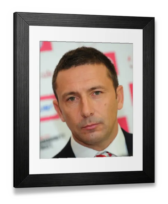 Framed Print : Championship Showdown: Derek McInnes vs. Bristol City at Ashton Gate Stadium (October 20, 2011)