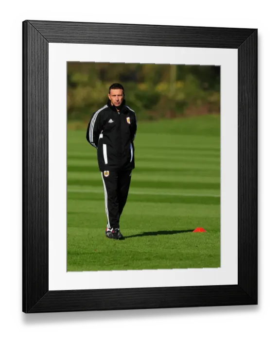 Framed Print : Derek McInnes Begins Tenure as Bristol City Manager at Ashton Gate Stadium (October 2011) Framed Print : Derek McInnes Begins Tenure as Bristol City Manager at Ashton Gate Stadium (October 2011)