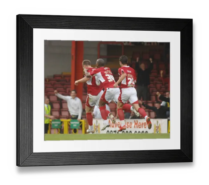 Framed Print : David Noble Darren Byfield Framed Print : David Noble Darren Byfield