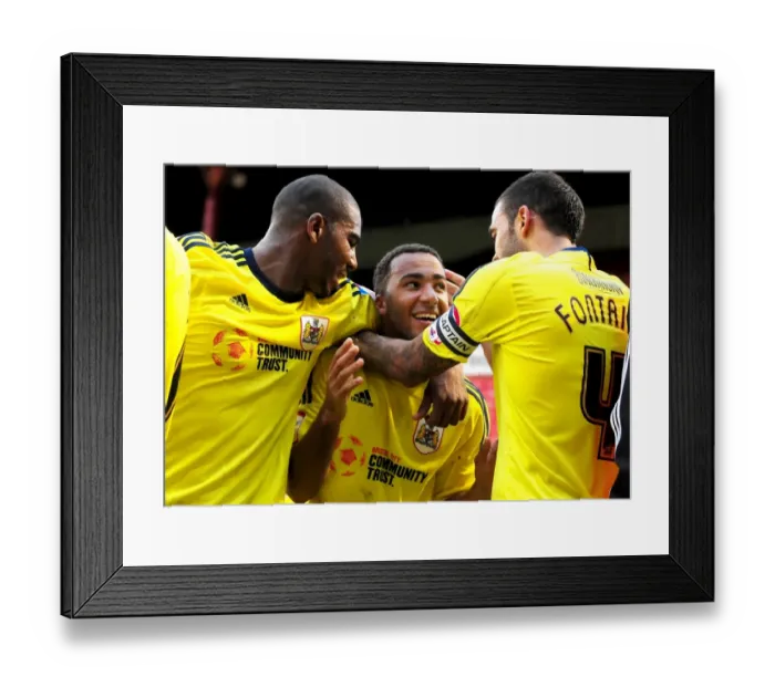 Framed Print : Bristol City's Nicky Maynard Scores Championship-Winning Goal vs. Barnsley at Oakwell Stadium (2011) Framed Print : Bristol City's Nicky Maynard Scores Championship-Winning Goal vs. Barnsley at Oakwell Stadium (2011)