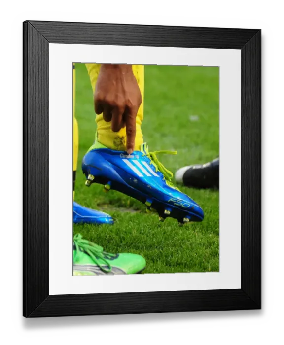 Framed Print : Nicky Maynard's Emotional Winning Goal for Bristol City at Oakwell Stadium, Dedicated to His Son Camden (Championship 2011) Framed Print : Nicky Maynard's Emotional Winning Goal for Bristol City at Oakwell Stadium, Dedicated to His Son Camden (Championship 2011)
