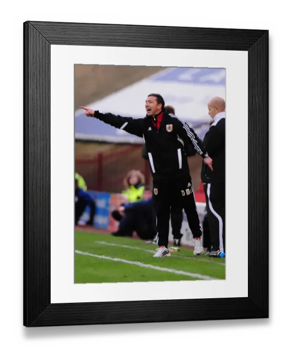 Framed Print : Derek McInnes Rallies Bristol City at Barnsley Championship Match, October 2011 Framed Print : Derek McInnes Rallies Bristol City at Barnsley Championship Match, October 2011