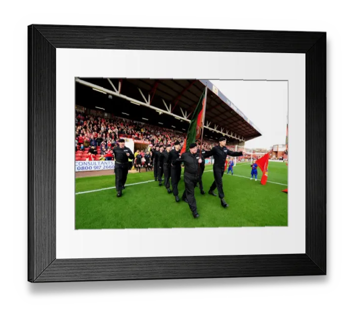 Framed Print : Championship Showdown: Bristol City vs Burnley at Ashton Gate Stadium - 05 / 11 / 2011 Framed Print : Championship Showdown: Bristol City vs Burnley at Ashton Gate Stadium - 05 / 11 / 2011