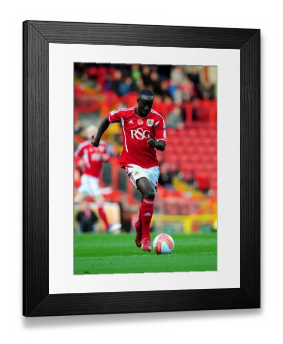 Framed Print : Albert Adomah in Championship Action: Bristol City vs Burnley, 05 / 11 / 2011 - Ashton Gate Stadium Framed Print : Albert Adomah in Championship Action: Bristol City vs Burnley, 05 / 11 / 2011 - Ashton Gate Stadium
